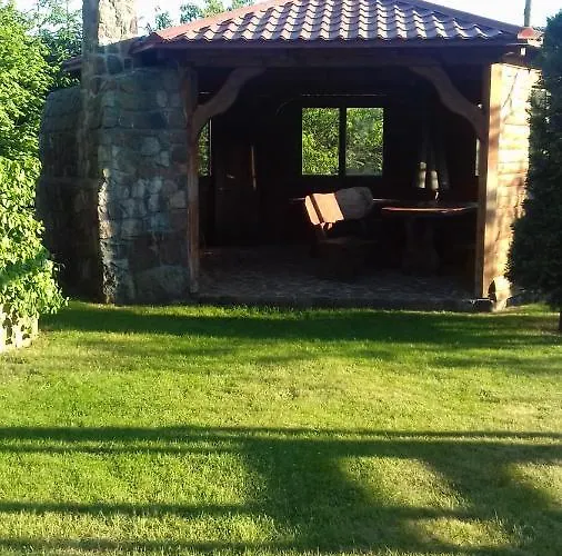 Pokoje U Agnieszki ホテル Mieroszyno